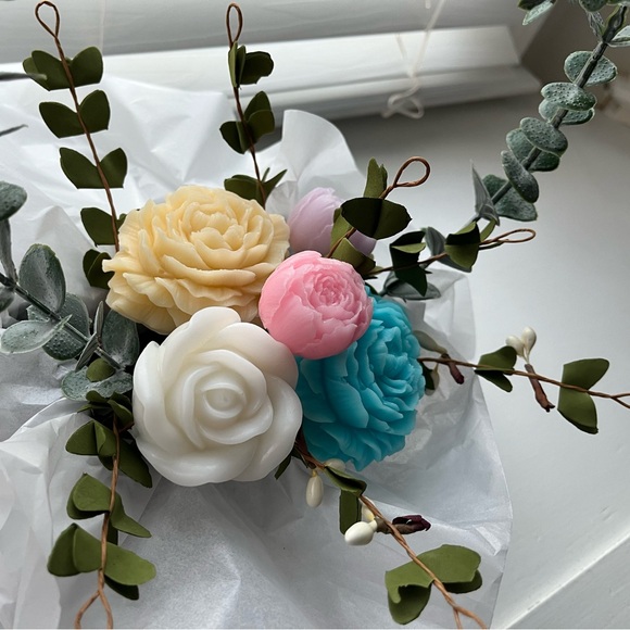 Unique Soap Flower Bouquets - Handmade with Love for Every Celebration! - Picture 11 of 11